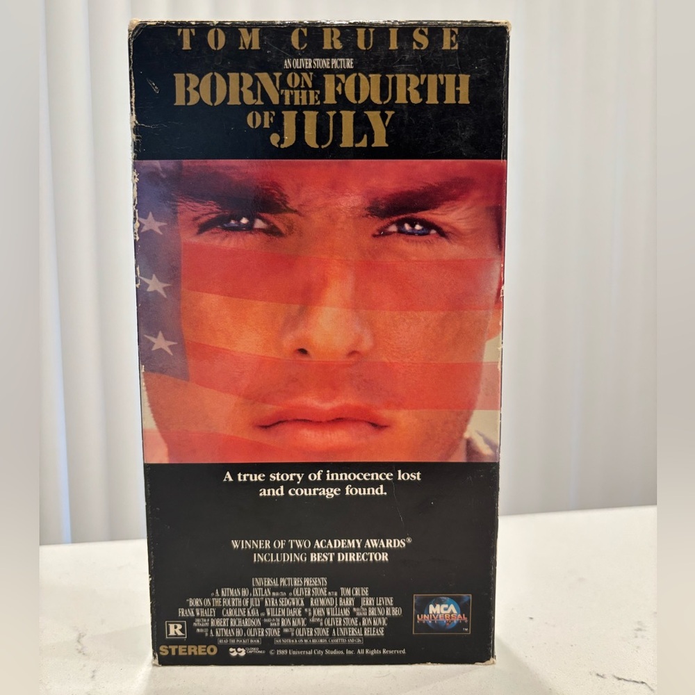 Born on the Fourth of July VHS, 1989